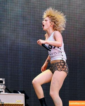 Hayley Williams photo #0136