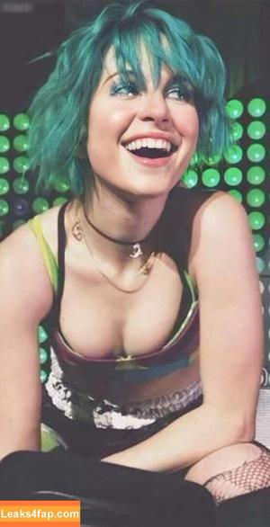 Hayley Williams photo #0143
