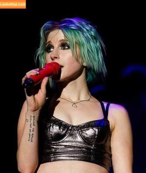 Hayley Williams photo #0148