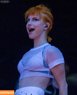 Hayley Williams photo #0161