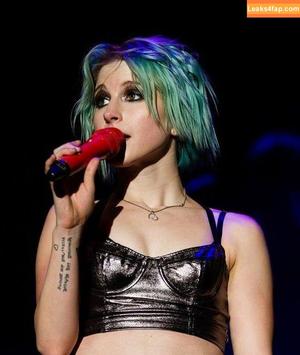 Hayley Williams photo #0457