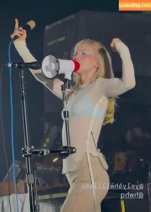 Hayley Williams photo #0696