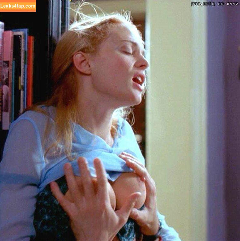 Heather Graham / imheathergraham leaked photo photo #0012