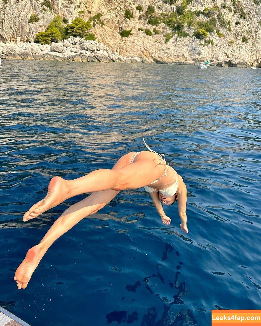 Heather Graham / imheathergraham leaked photo photo #0013