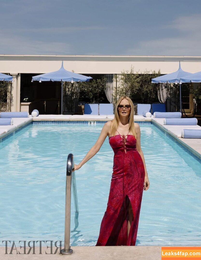 Heather Graham / imheathergraham / jessicag8081 leaked photo photo #0028