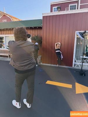 Heather Graham photo #0106