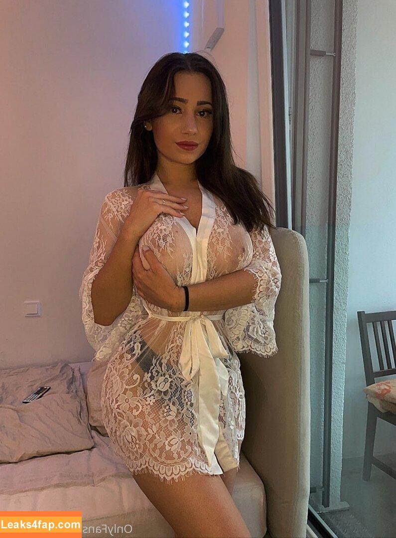 Helenivyx / Helen Ivy / helen-ivy / helenivyy leaked photo photo #0002