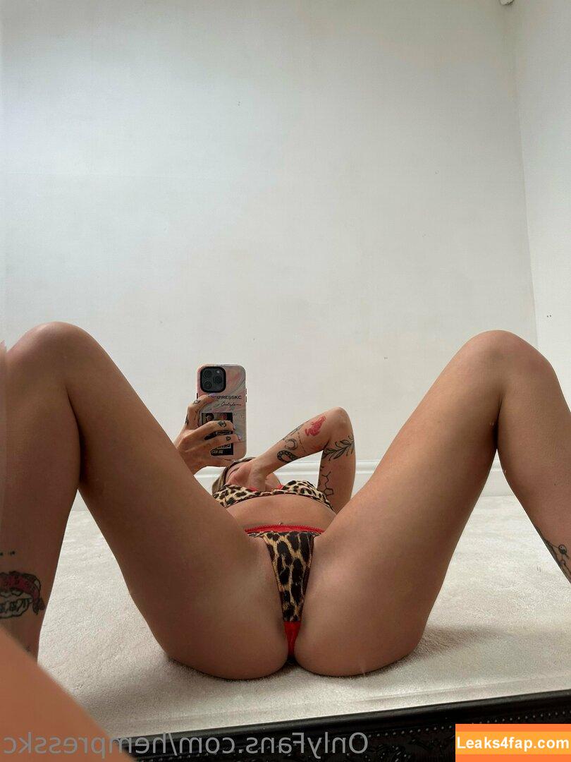 hempresskc / Kaya corbridge / kayacorbridge / kelizabethc leaked photo photo #0061