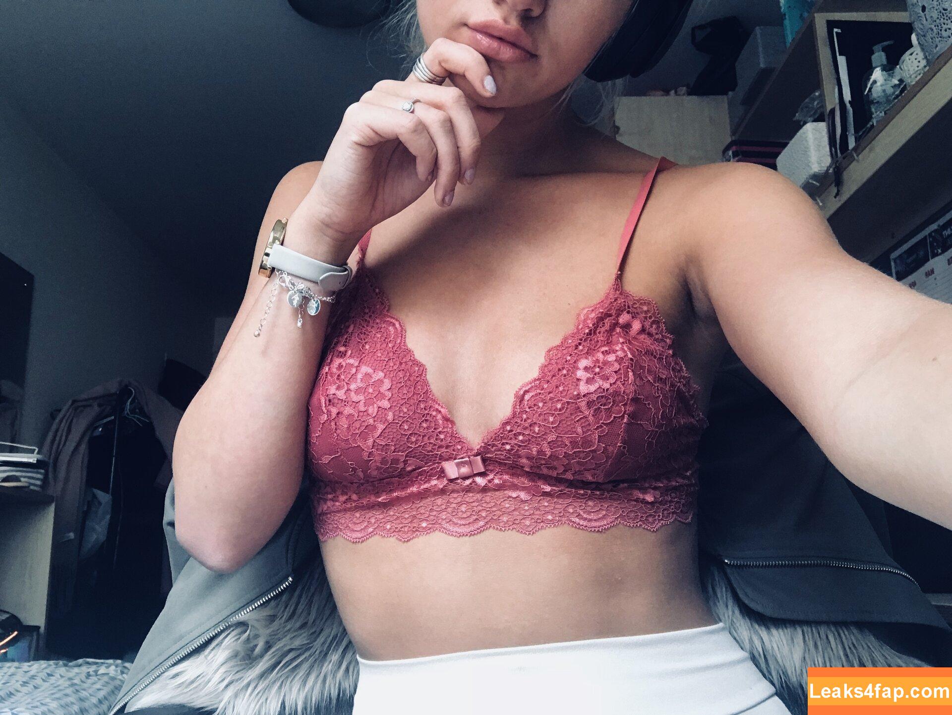 hempresskc / Kaya corbridge / kayacorbridge / kelizabethc leaked photo photo #0229