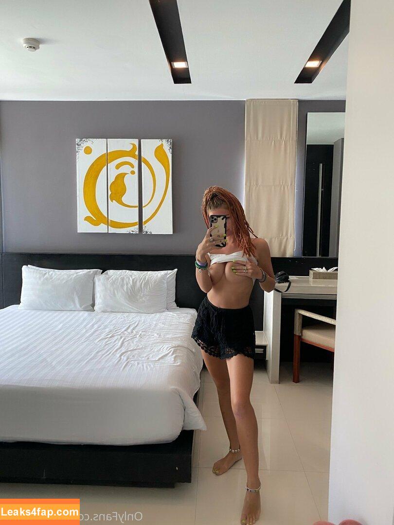 hempresskc / Kaya corbridge / kayacorbridge / kelizabethc leaked photo photo #1277