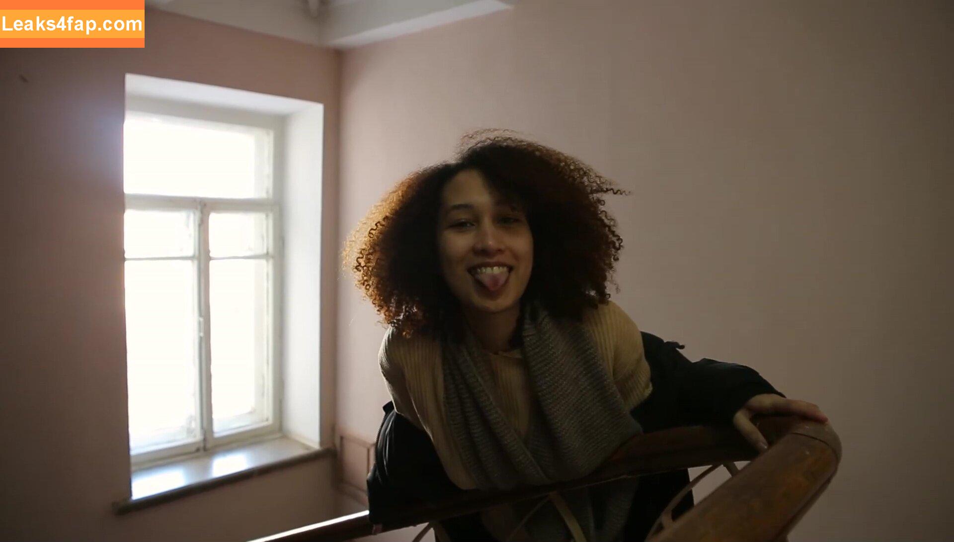 Hey.solange / Solana Bardell / heysolange / solange leaked photo photo #0099
