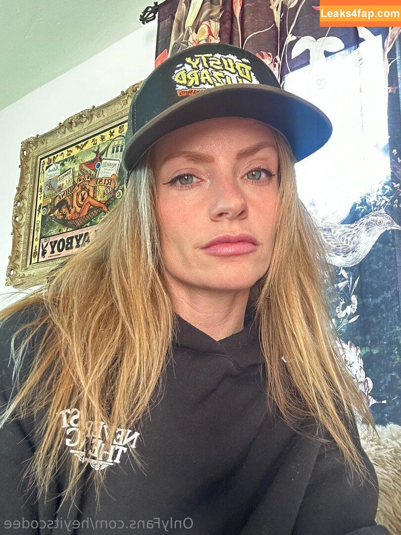 heyitscodee /  leaked photo photo #0038