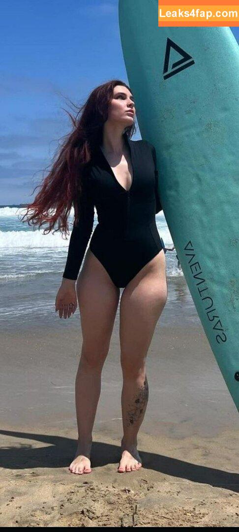 HeyMissTeacher / bellekatiexx / hey_missteacher leaked photo photo #0001