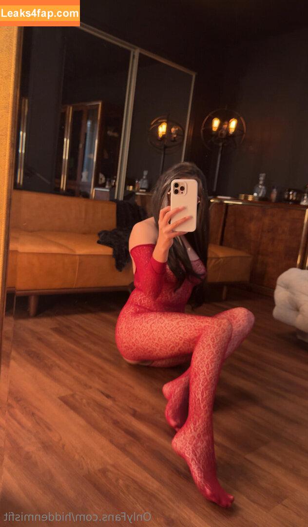 hiddenmisfit /  leaked photo photo #0004