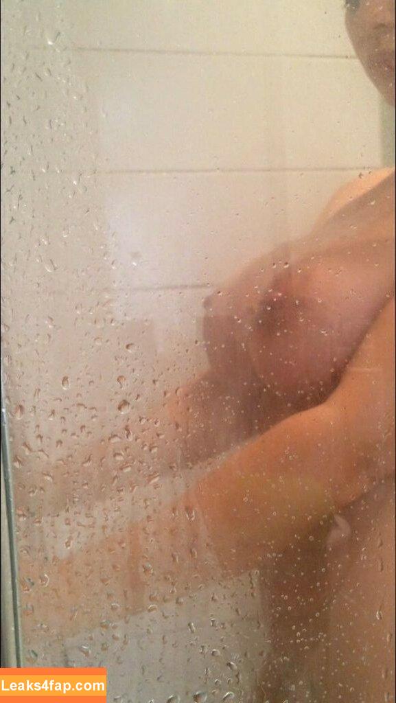 Holly Peers / Holly Jade / hollyjadepeers / hollyjadepeersofficial leaked photo photo #0382