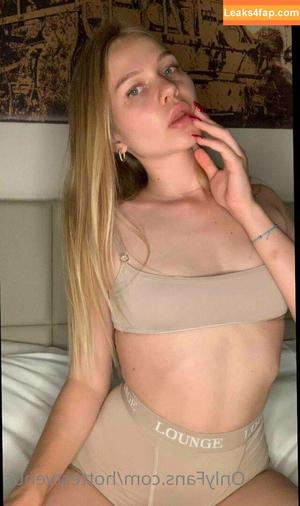 hottestvenus фото #0021