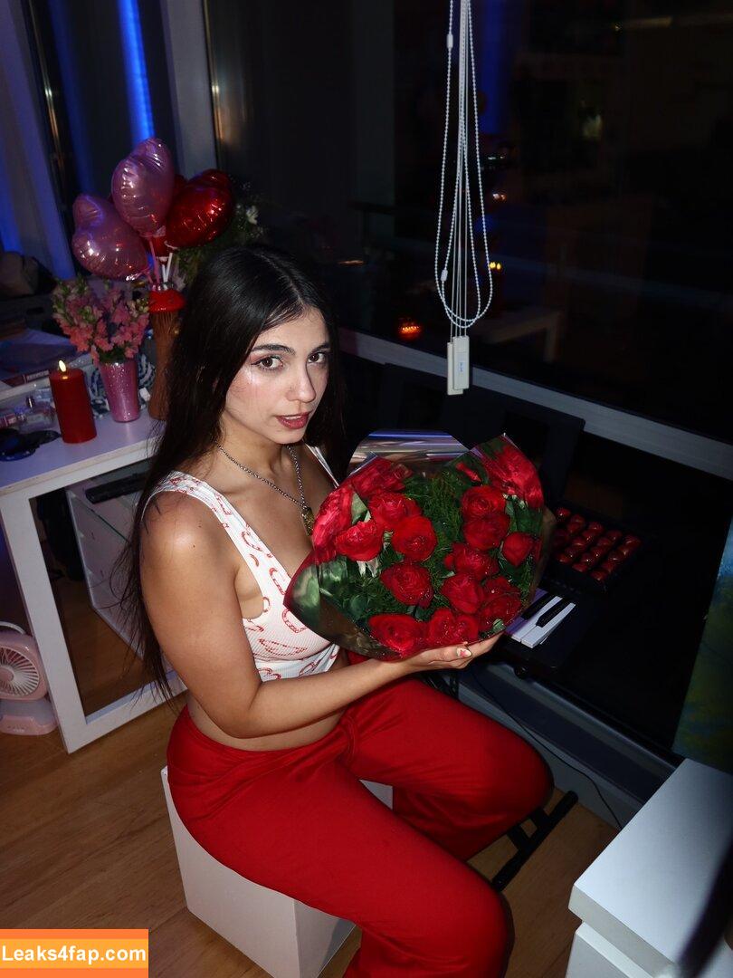 iaaras2 / Agueda Correa / Fake / iaara_182 / iaaras leaked photo photo #1040