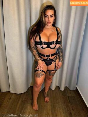 inkedbitchhh photo #0046