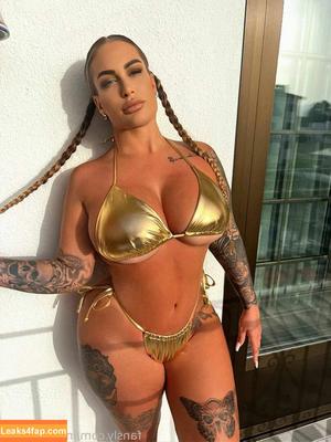 inkedbitchhh photo #0191
