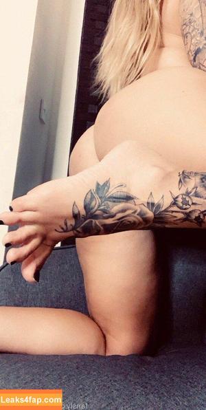 inkedbitchhh photo #0198