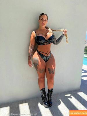inkedbitchhh photo #0204