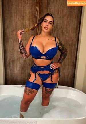inkedbitchhh photo #0391