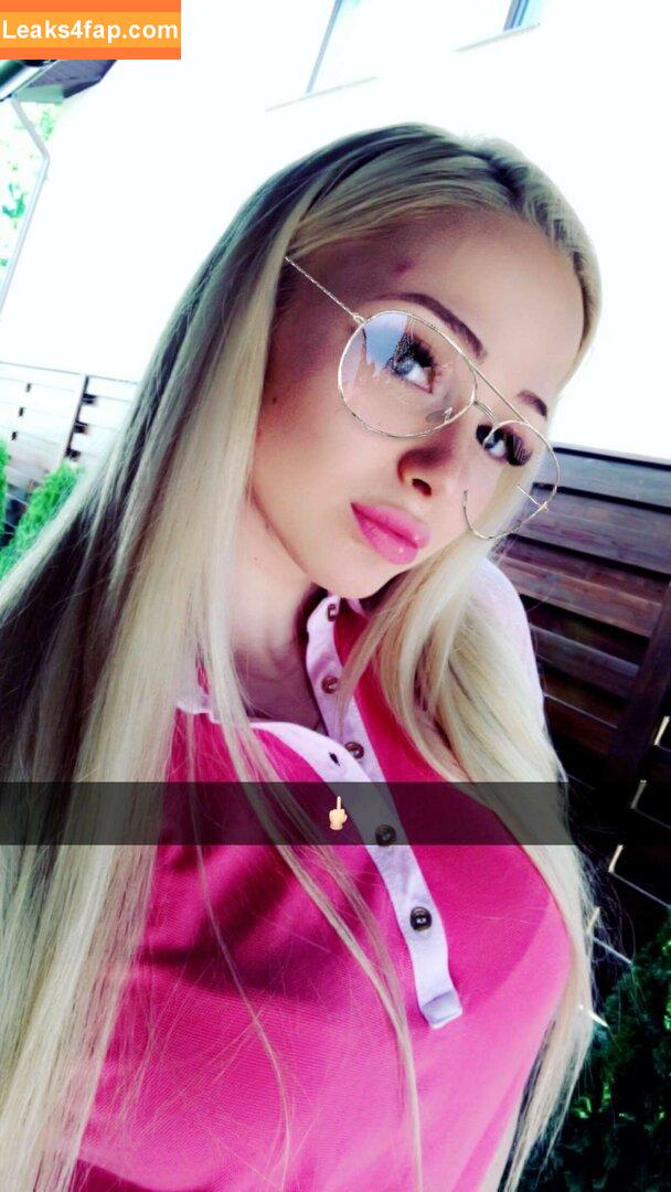 InnocentBaby9 / Innocent_doll1 (Jennifer / Puredoll / yourgoddess4ever leaked photo photo #0051