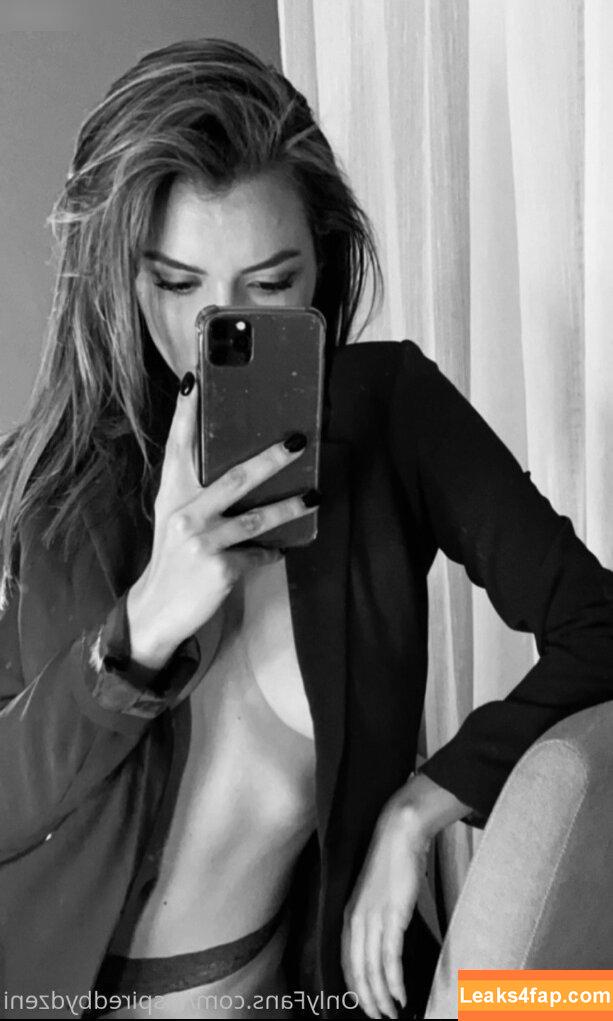 inspiredbydzeni / queendee111 leaked photo photo #0054