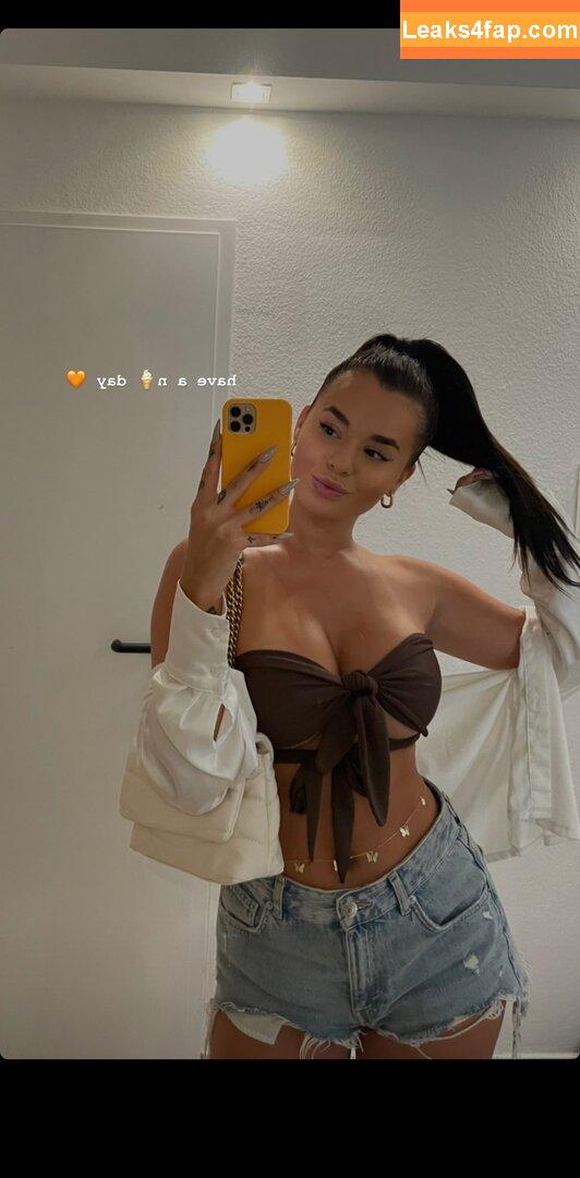 Isabell Boettger / isabell.boettger слитое фото фото #0062