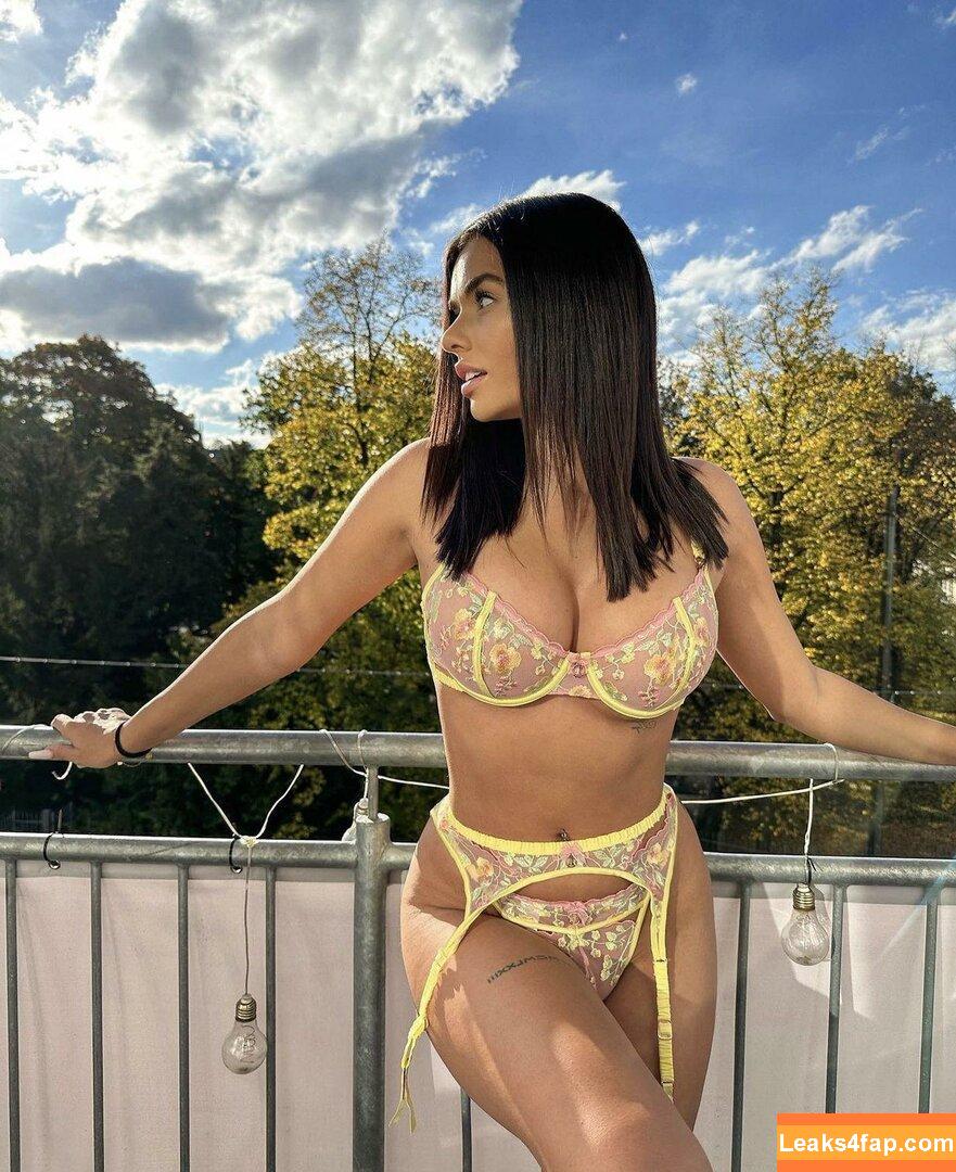 Isabell Boettger / isabell.boettger слитое фото фото #0069