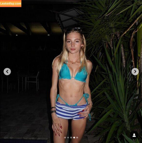 Isabella Malloggi / isaabella.mmarie leaked photo photo #0042