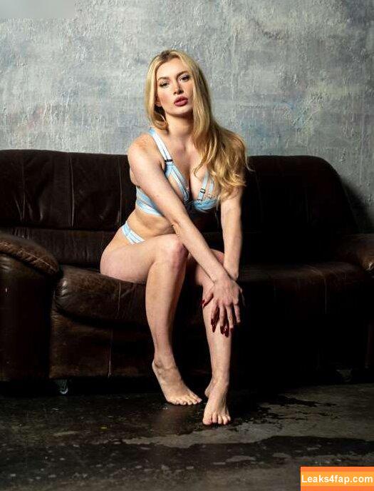 Isabella Strangmüller /  leaked photo photo #0025