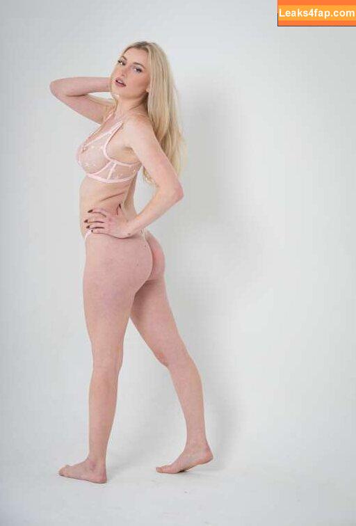 Isabella Strangmüller /  leaked photo photo #0103