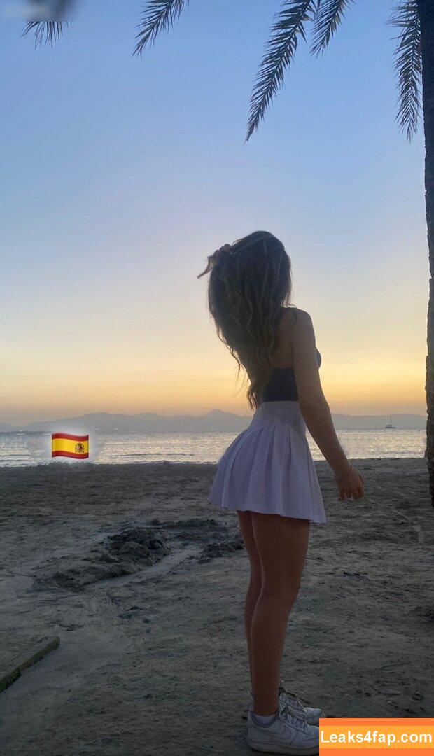 Isabelle / https: / izzy.s.model leaked photo photo #0146