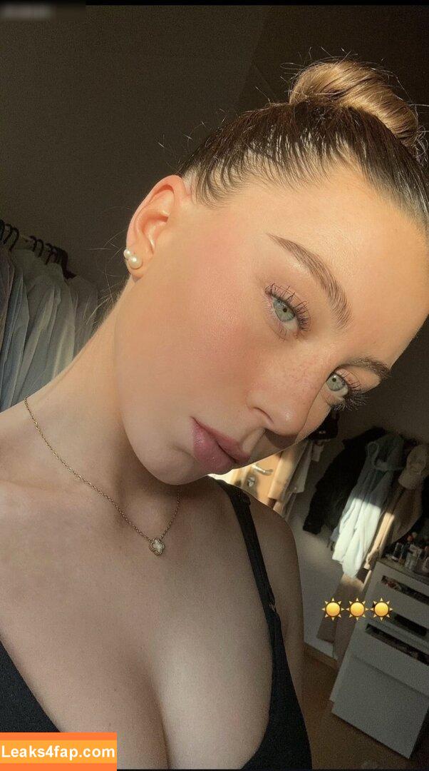 Isabelle / https: / izzy.s.model leaked photo photo #0210