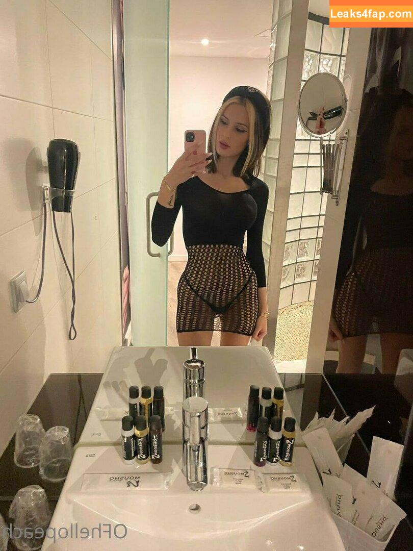 Isadora Hering / Hellopeach / hellopeach97 / isadorahering leaked photo photo #0187