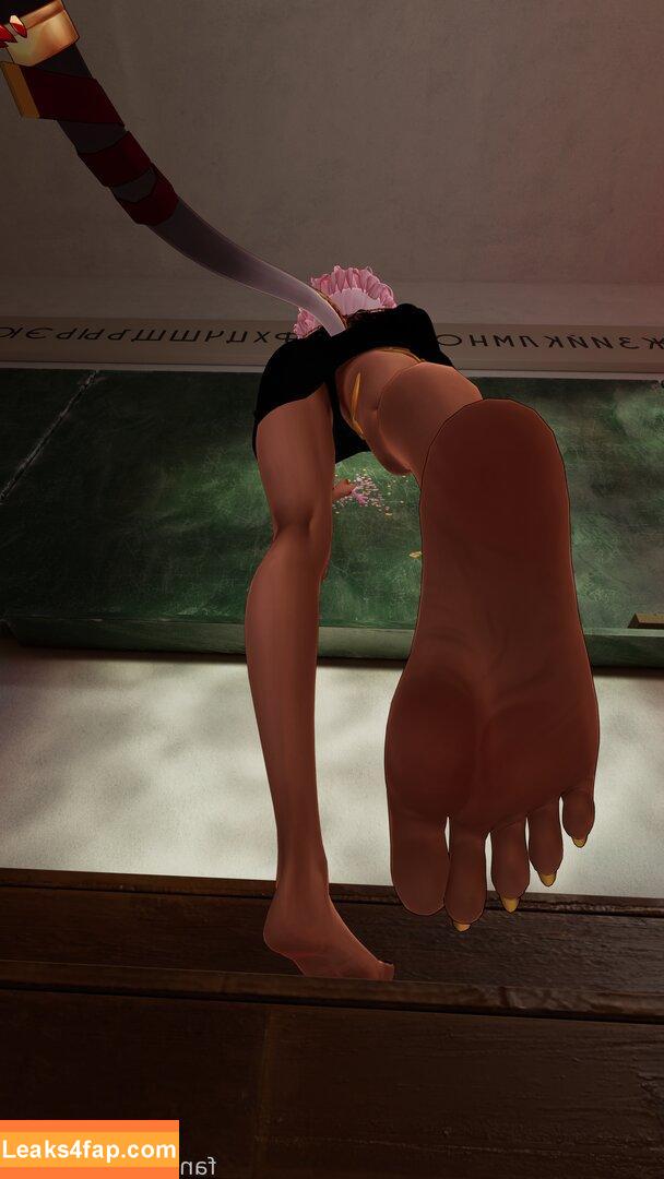 Isuress /  leaked photo photo #0010
