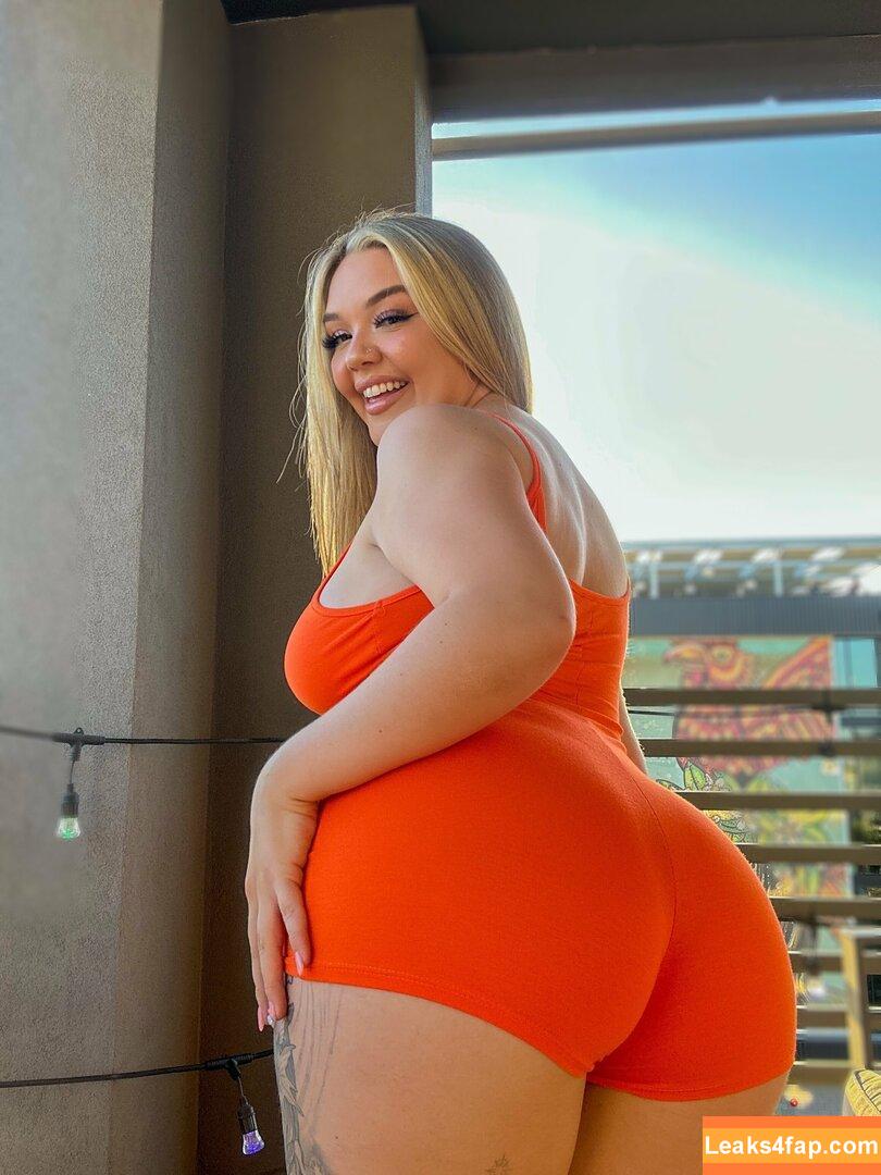 itshollybabyy12 / the_odditty leaked photo photo #0050