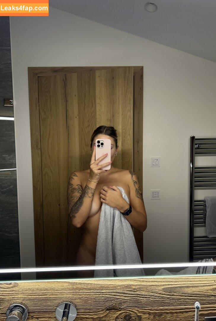 itssarah_s / itssarahs leaked photo photo #0183