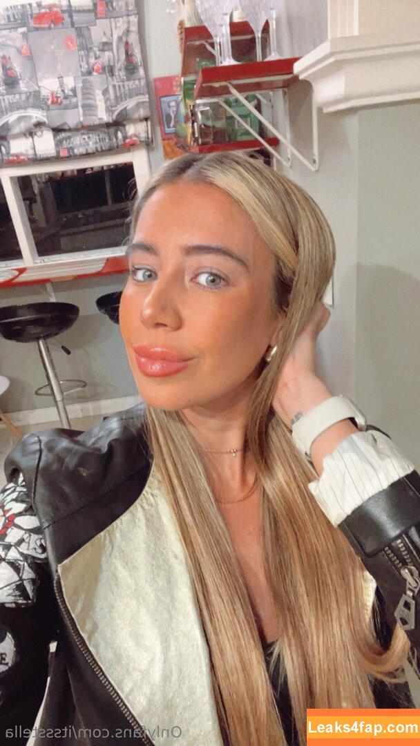 itssstella /  leaked photo photo #0022