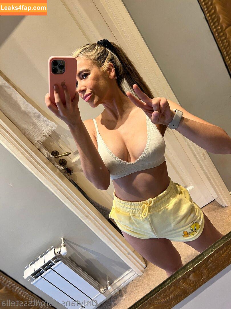 itssstella /  leaked photo photo #0023