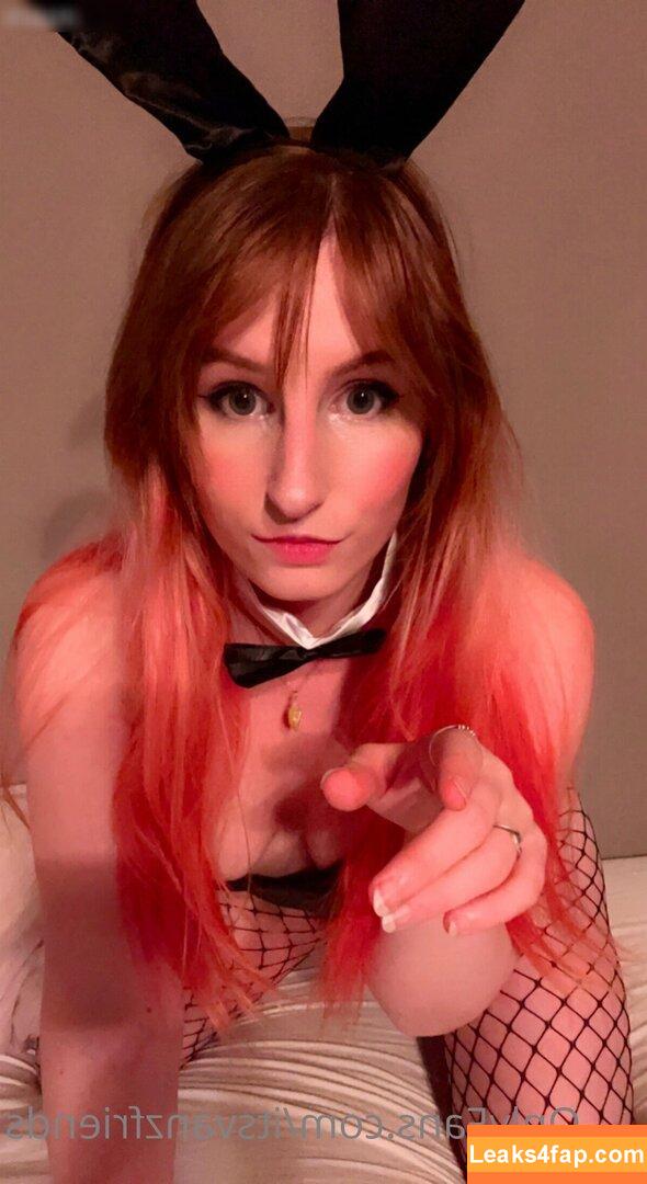 itsvanzfriends / itsaprilfriends leaked photo photo #0033