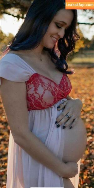 Jacklyn Glenn photo #0017