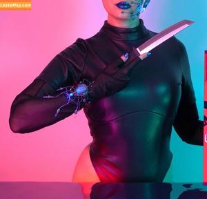 Jade Sura photo #0004