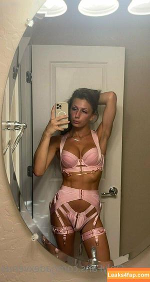 Jade Venus photo #0142