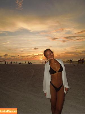 Jailyn Como photo #0002
