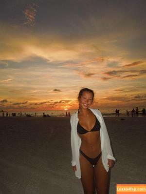 Jailyn Como photo #0003