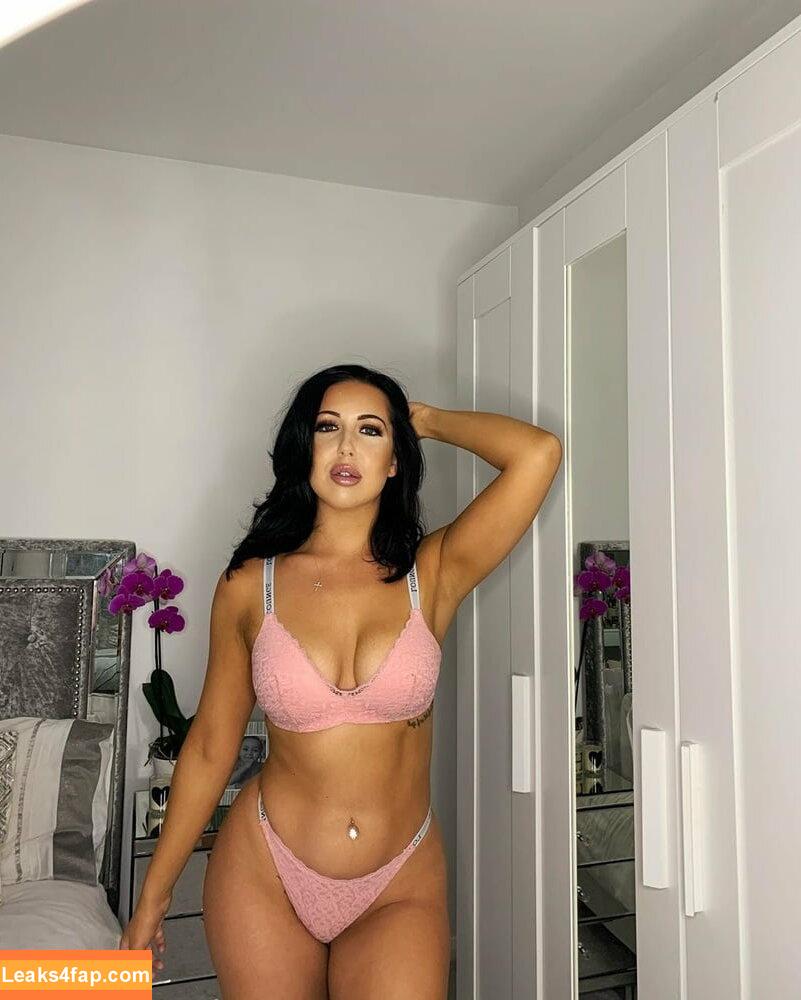 Janelle / janellebrown117 / jenellelevans leaked photo photo #0022