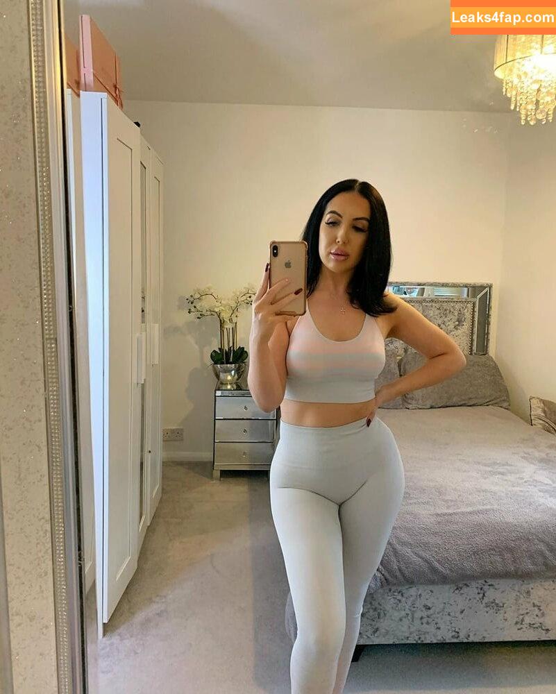 Janelle / janellebrown117 / jenellelevans leaked photo photo #0033