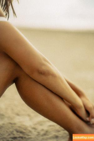 Janemeow photo #0019